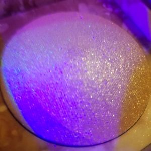 Urban Decay naked illuminated baked highlighter NIB, discontinued item